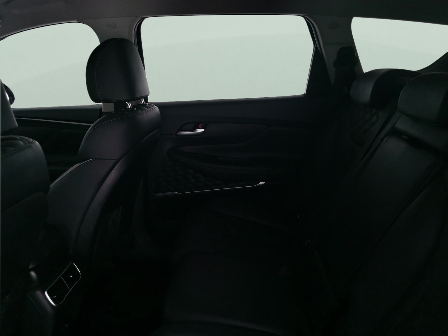 Used Hyundai Santa Fe 2023 for sale - 76882205: Photo 29