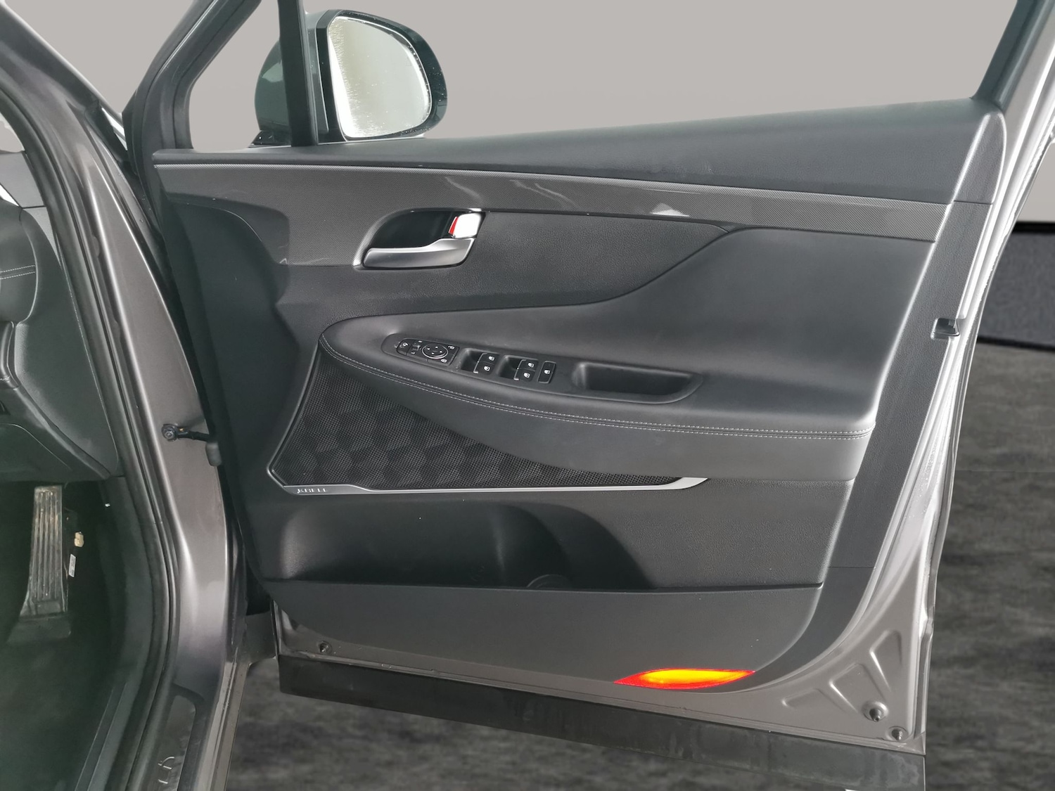 Used Hyundai Santa Fe 2023 for sale - 76882205: Photo 32