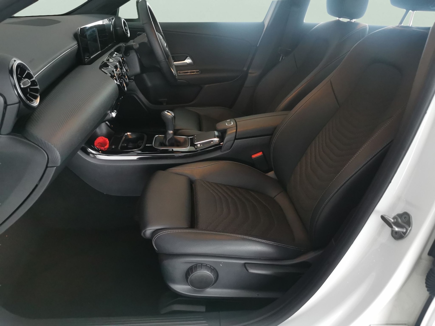 Used Mercedes-Benz A-Class 2020 for sale - 76693996: Photo 4