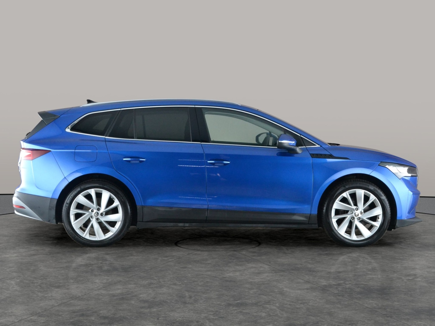 Used Skoda Enyaq 2021 for sale - 77974377: Photo 8