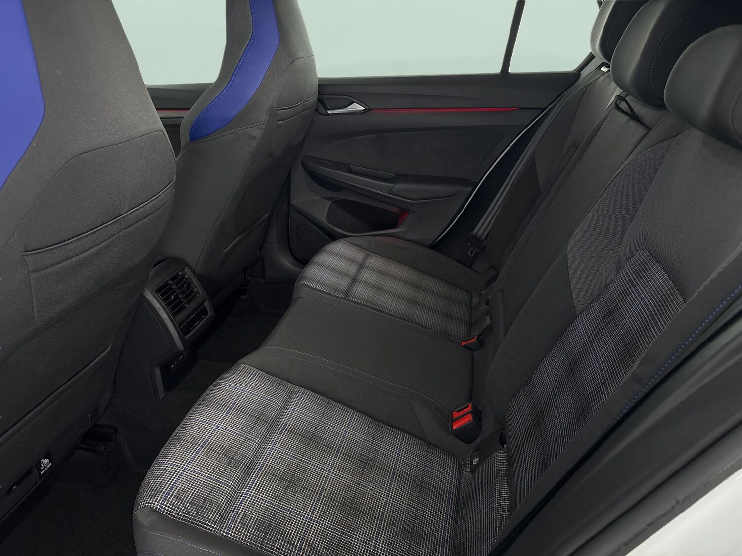 Used Volkswagen Golf 2024 for sale - 77605002: Photo 30