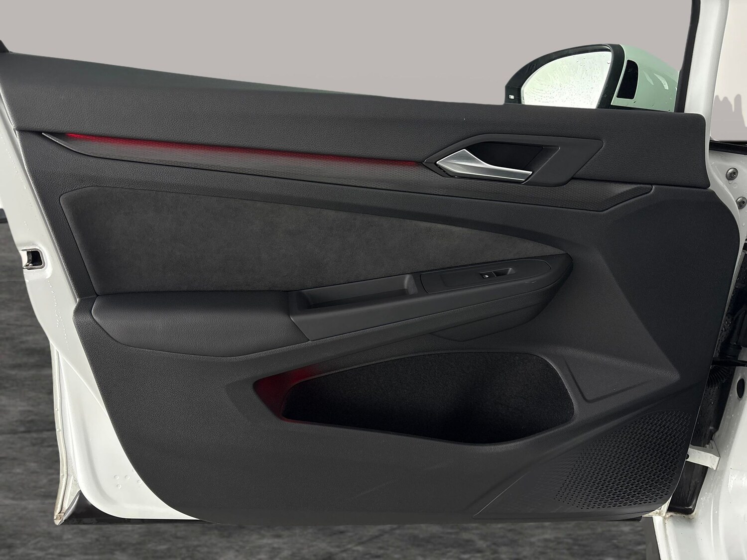 Used Volkswagen Golf 2024 for sale - 77605002: Photo 31