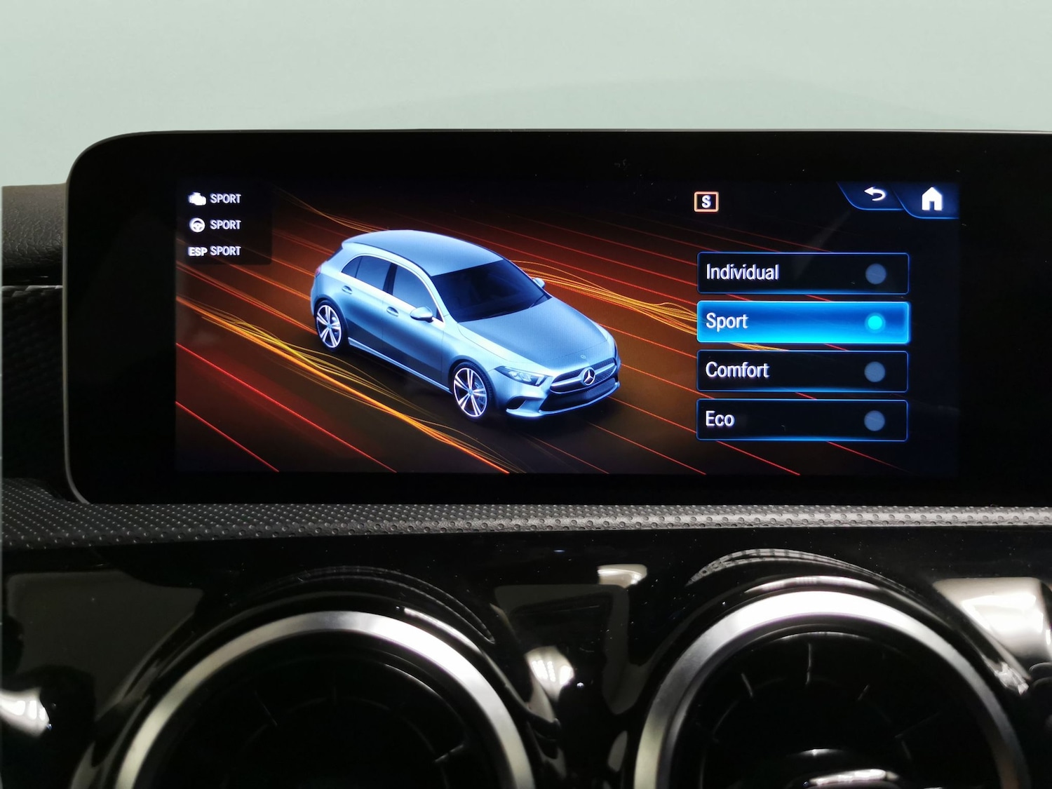 Used Mercedes-Benz A-Class 2019 for sale - 77286109: Photo 16