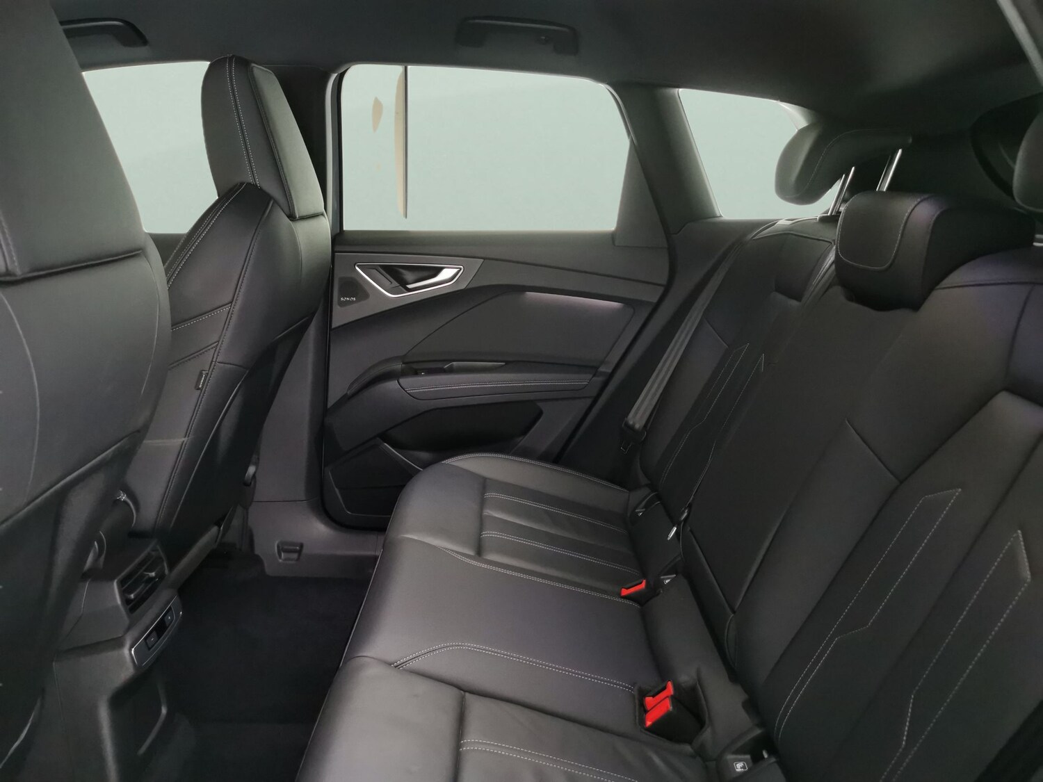 Used Audi Q4 e-tron 2023 for sale - 78137464: Photo 29