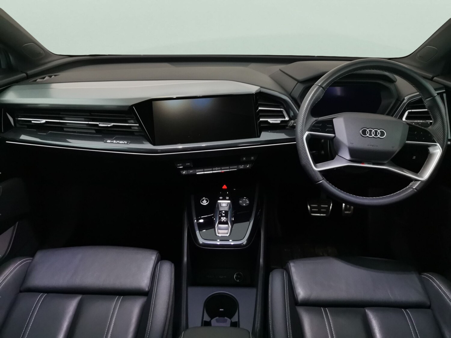 Used Audi Q4 e-tron 2023 for sale - 78137464: Photo 7