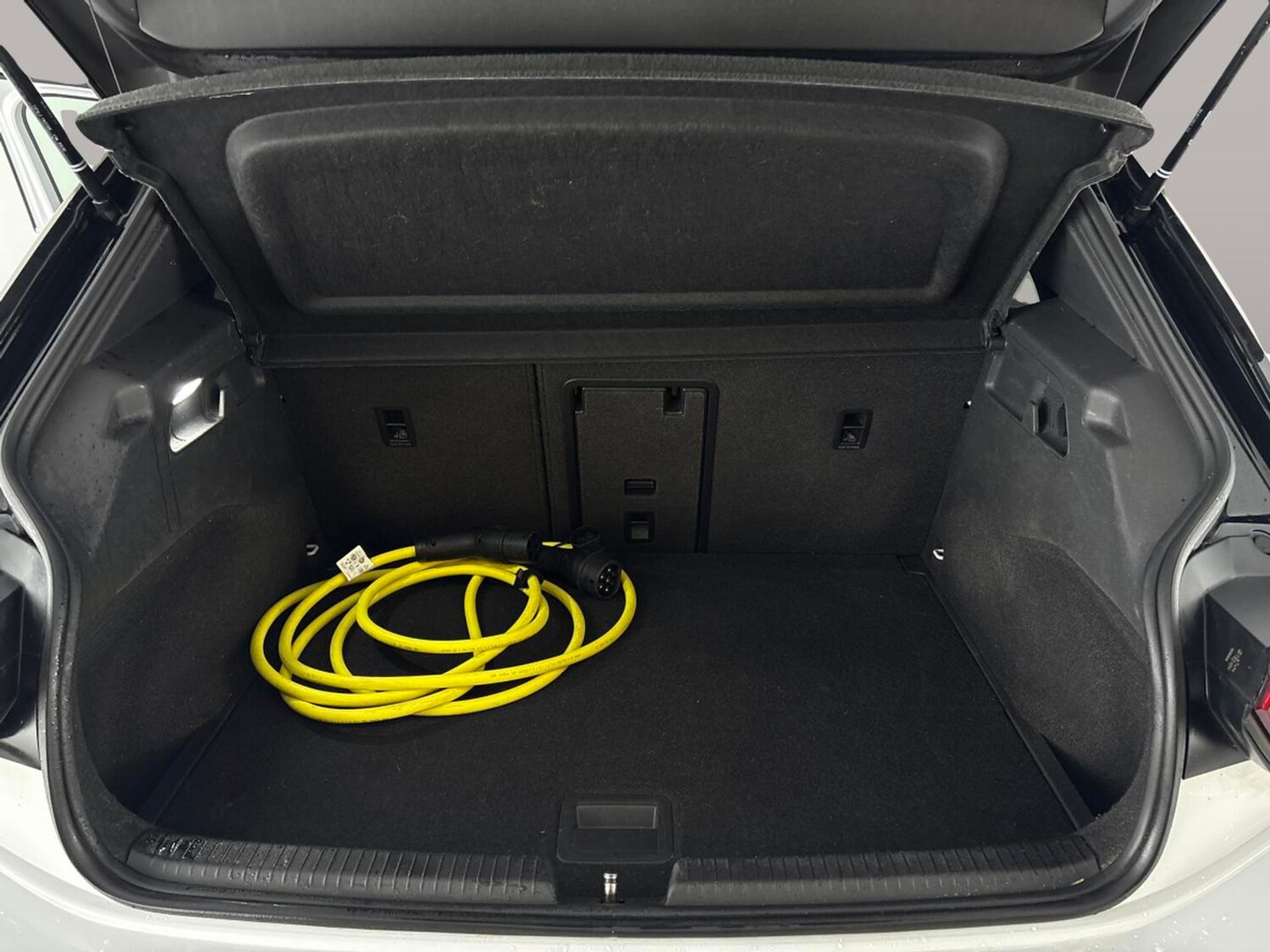 Used Volkswagen ID.3 2023 for sale - 77902099: Photo 35