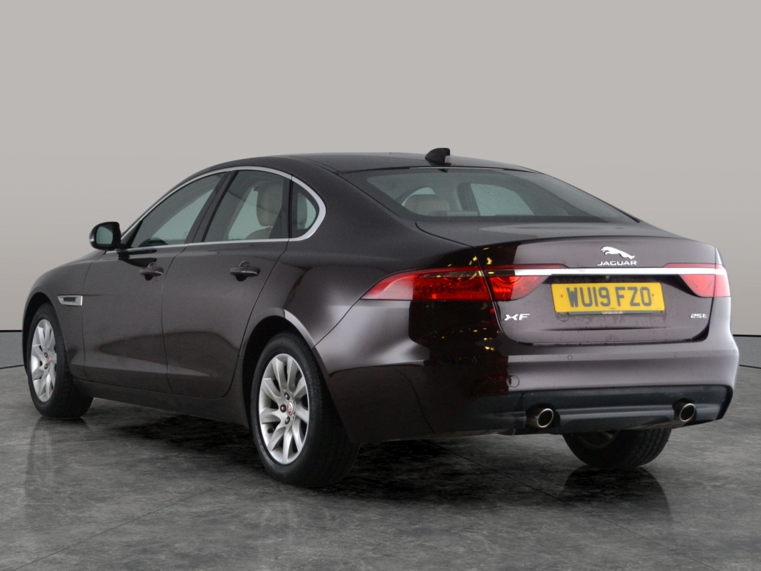 Used Jaguar XF 2019 for sale - 77529891: Photo 9