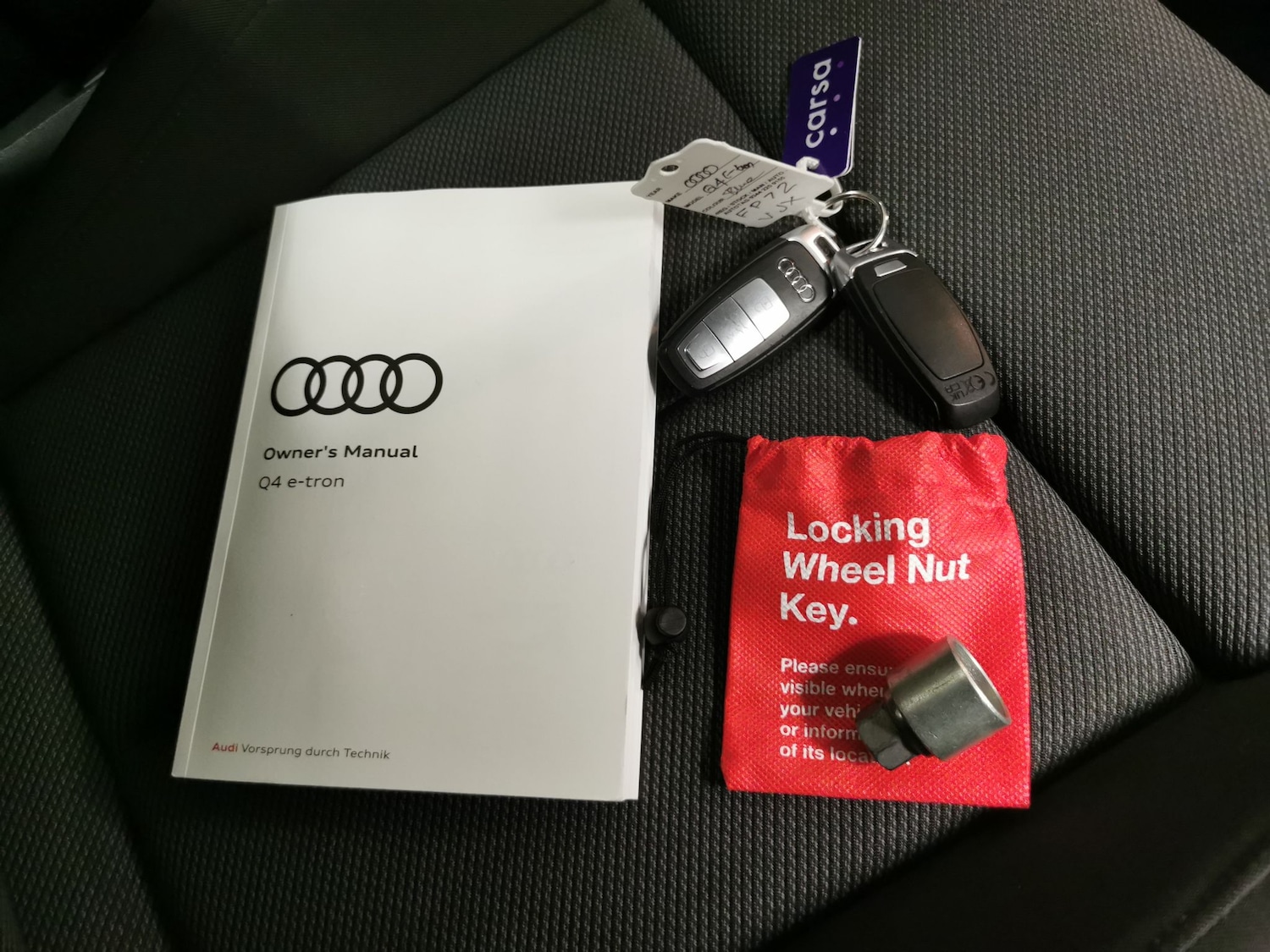 Used Audi Q4 e-tron 2023 for sale - 77298059: Photo 31