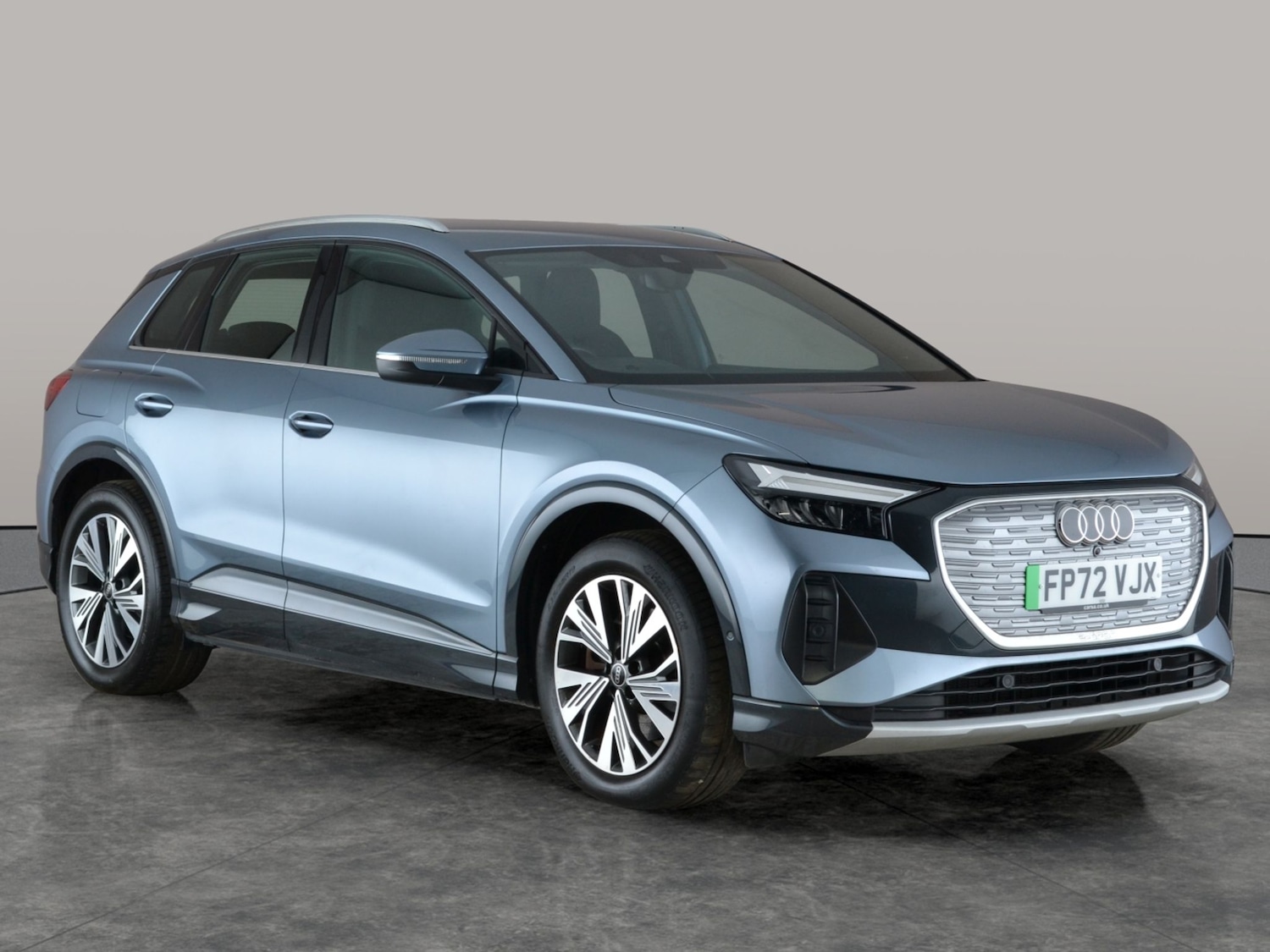 Used Audi Q4 e-tron 2023 for sale - 77298059: Photo 8