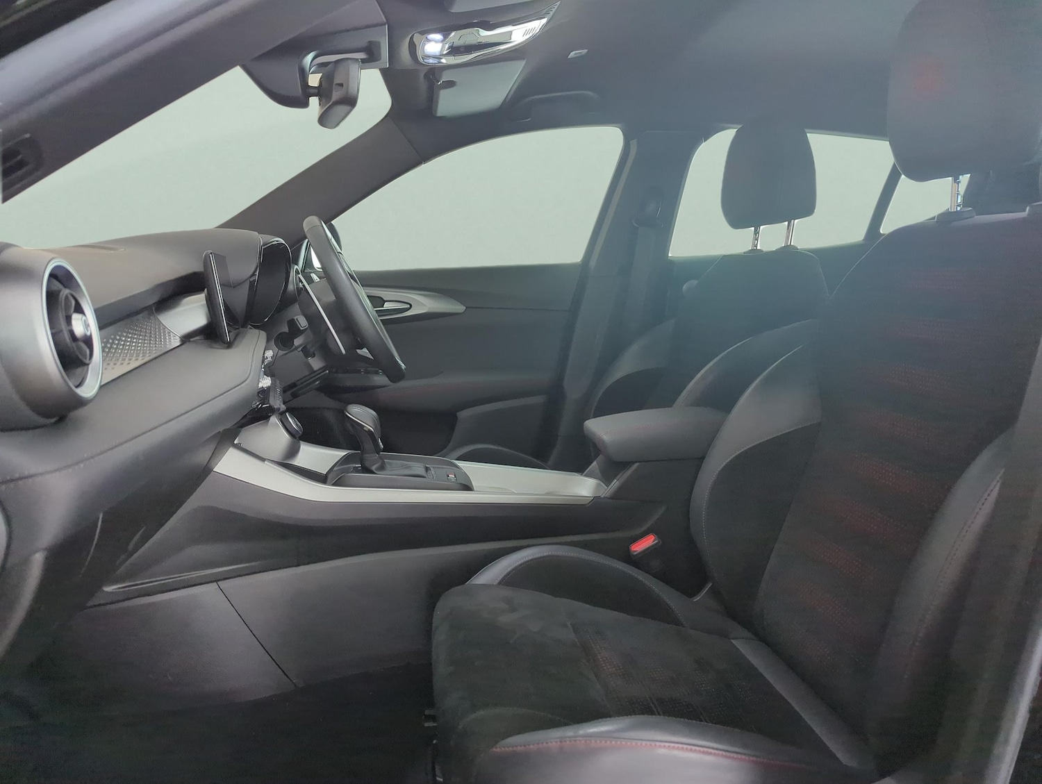 Used Alfa Romeo Tonale 2024 for sale - 77890339: Photo 4