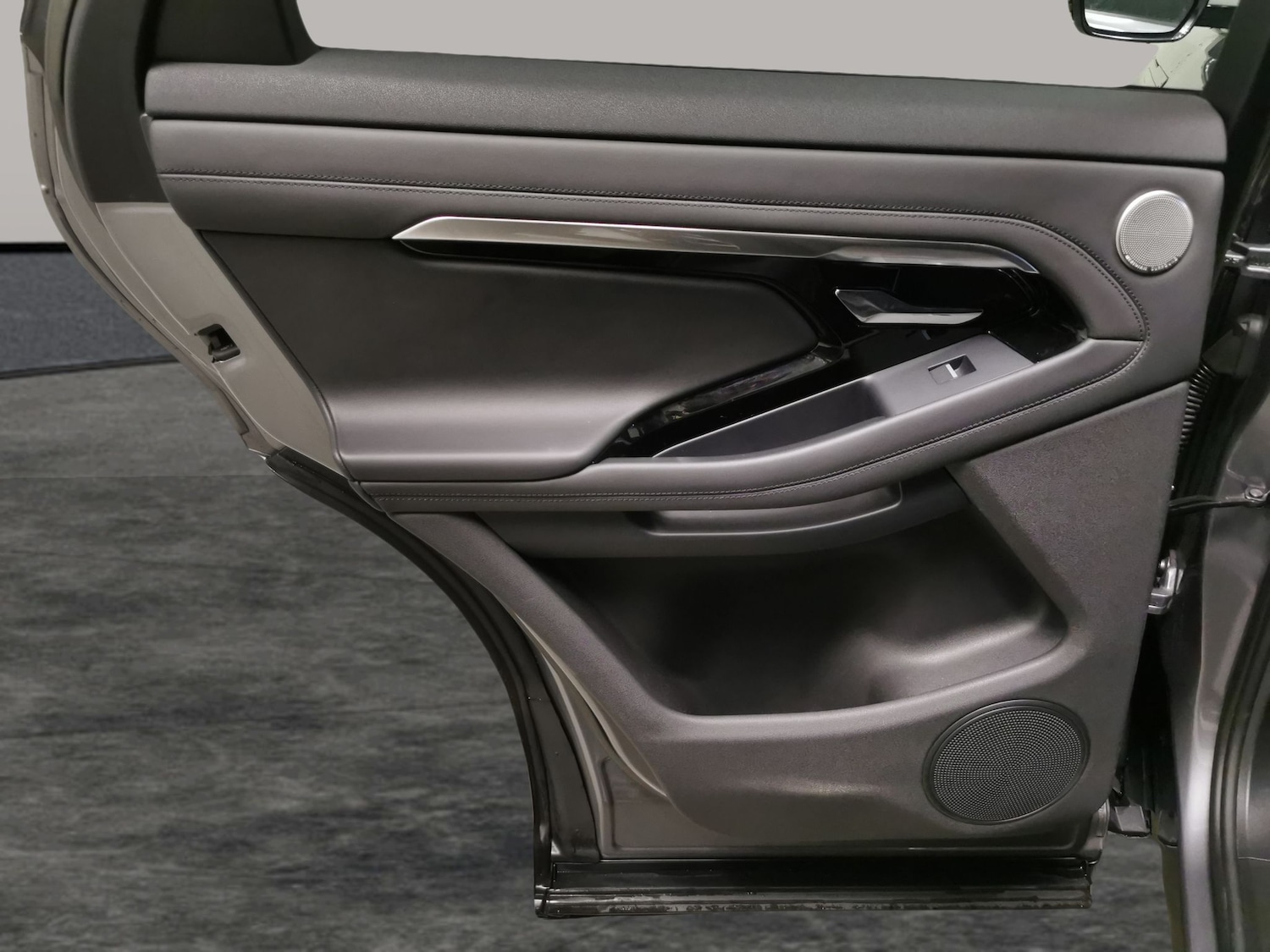 Used Land Rover Range Rover Evoque 2023 for sale - 77475380: Photo 34