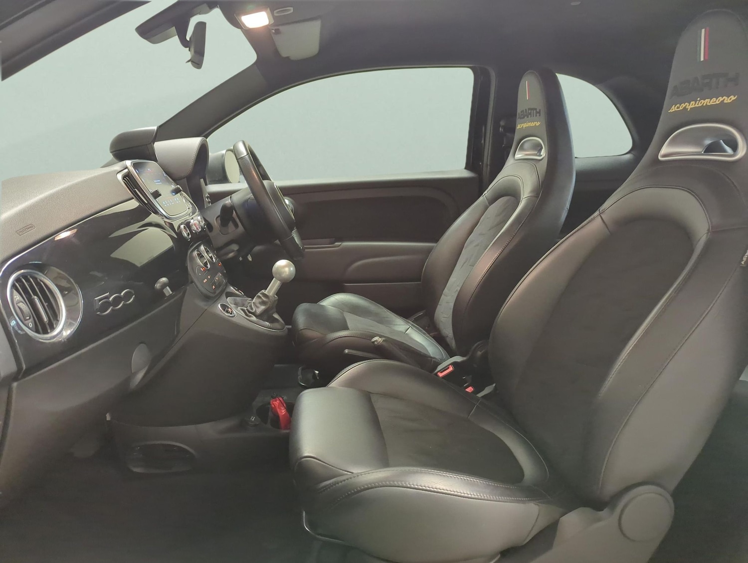 Used Abarth 595 2021 for sale - 78197825: Photo 4