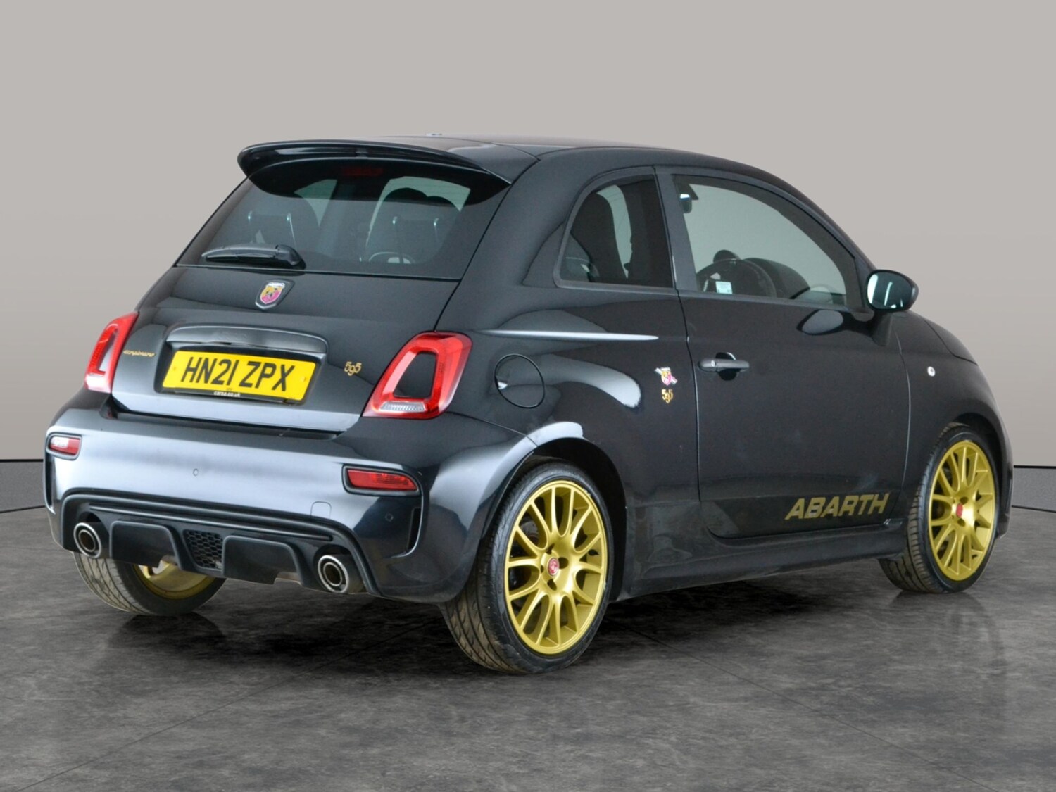 Used Abarth 595 2021 for sale - 78197825: Photo 9