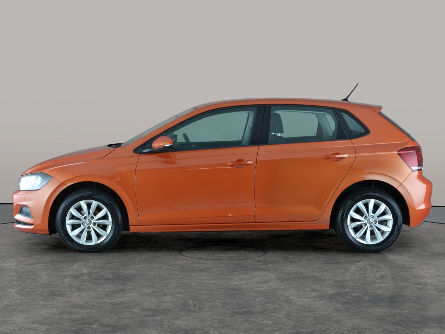Used Volkswagen Polo 2018 for sale - 77255716: Photo 12