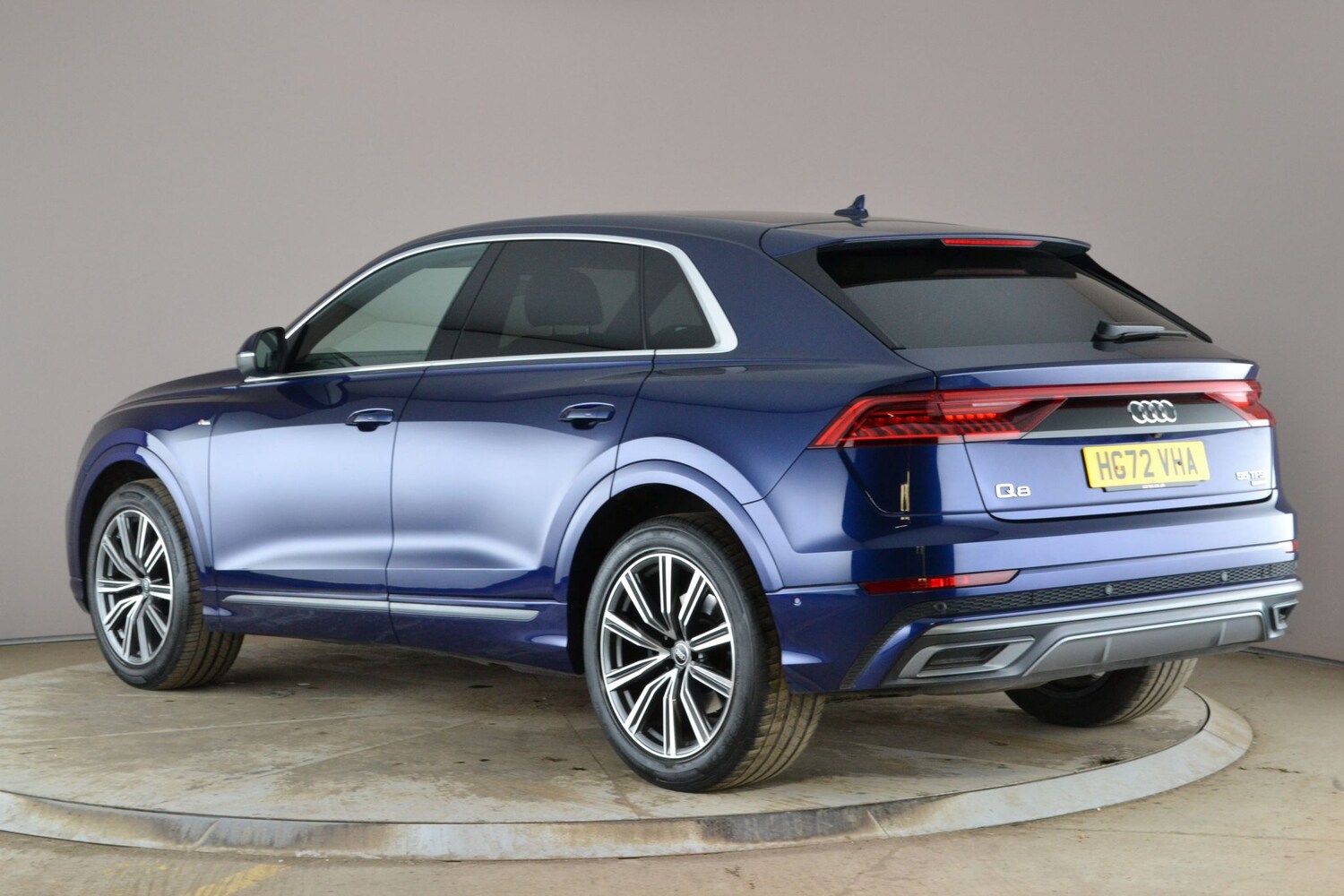 Used Audi Q8 2023 for sale - 78212312: Photo 13