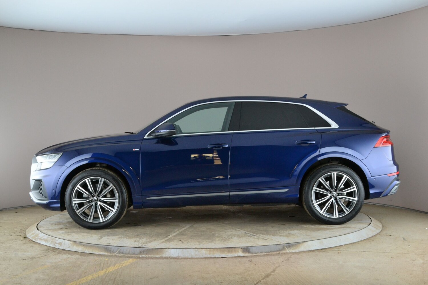 Used Audi Q8 2023 for sale - 78212312: Photo 14