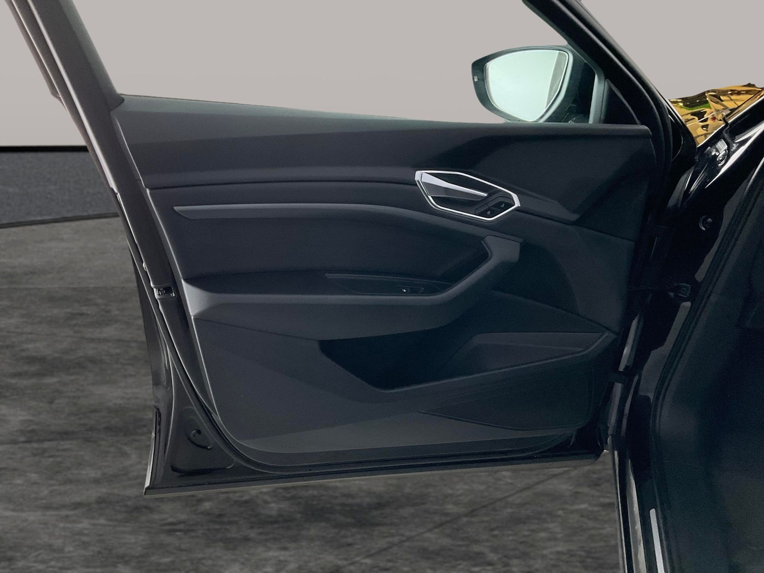 Used Audi e-tron 2021 for sale - 76663444: Photo 32