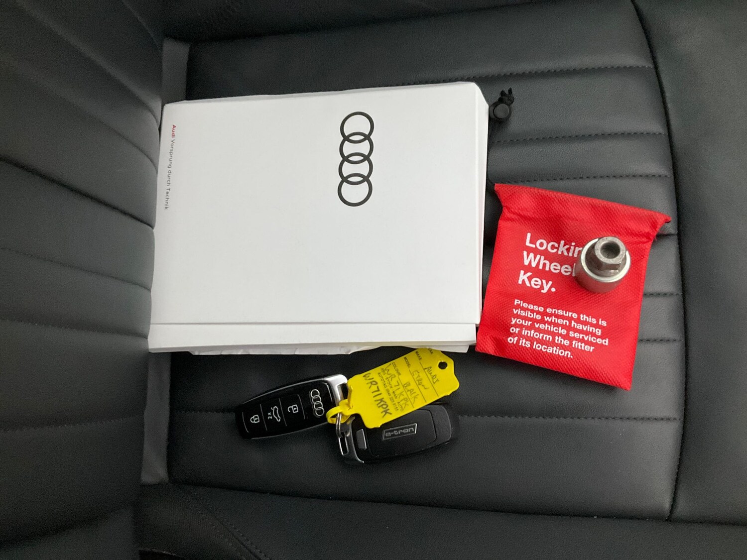 Used Audi e-tron 2021 for sale - 76663444: Photo 36