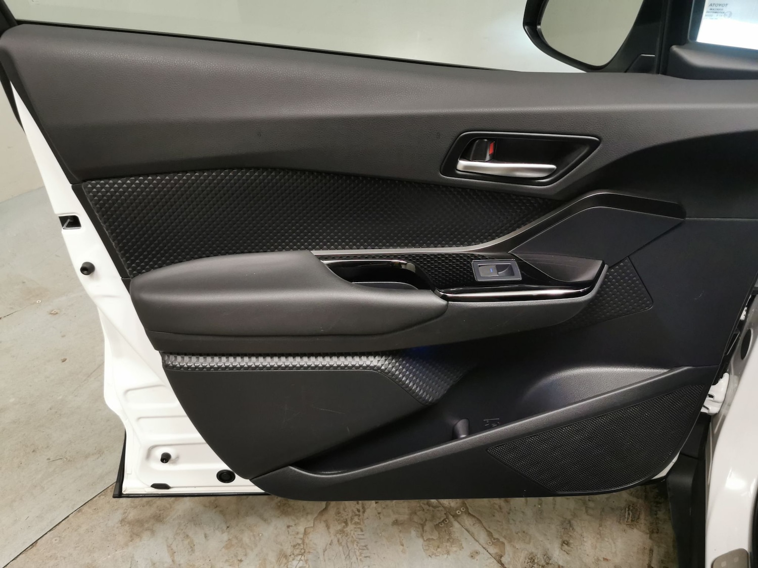 Used Toyota C-HR 2022 for sale - 78000968: Photo 24