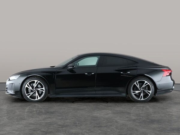 Used Audi e-tron GT 2021 for sale - 76312790: Photo 19
