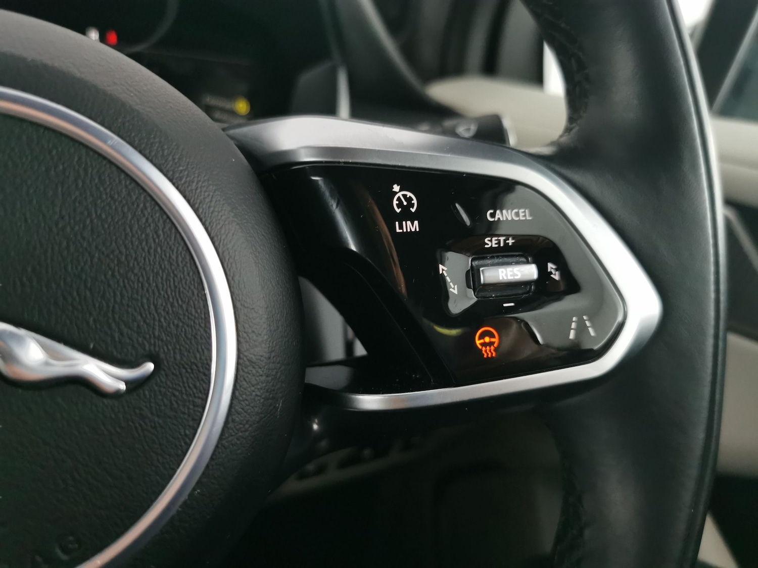 Used Jaguar I-Pace 2023 for sale - 77542905: Photo 24