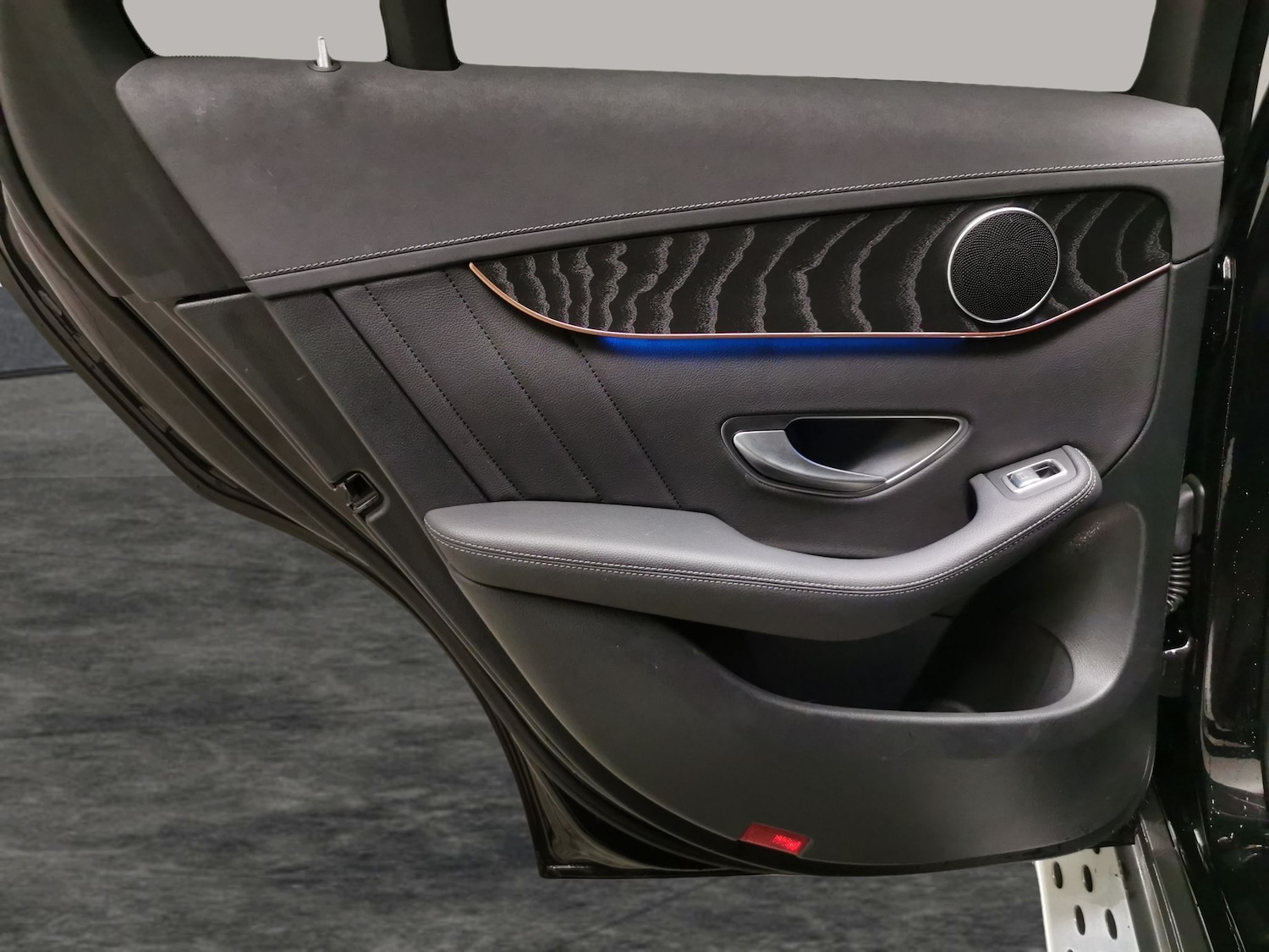 Used Mercedes-Benz EQC 2022 for sale - 76529022: Photo 29