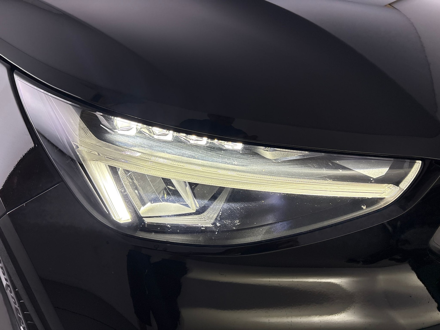 Used Volvo XC40 2022 for sale - 76330935: Photo 6