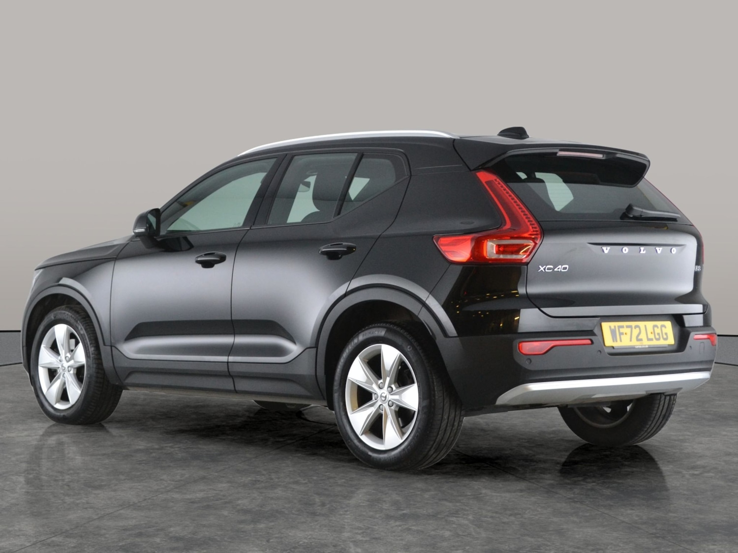 Used Volvo XC40 2022 for sale - 76330935: Photo 9