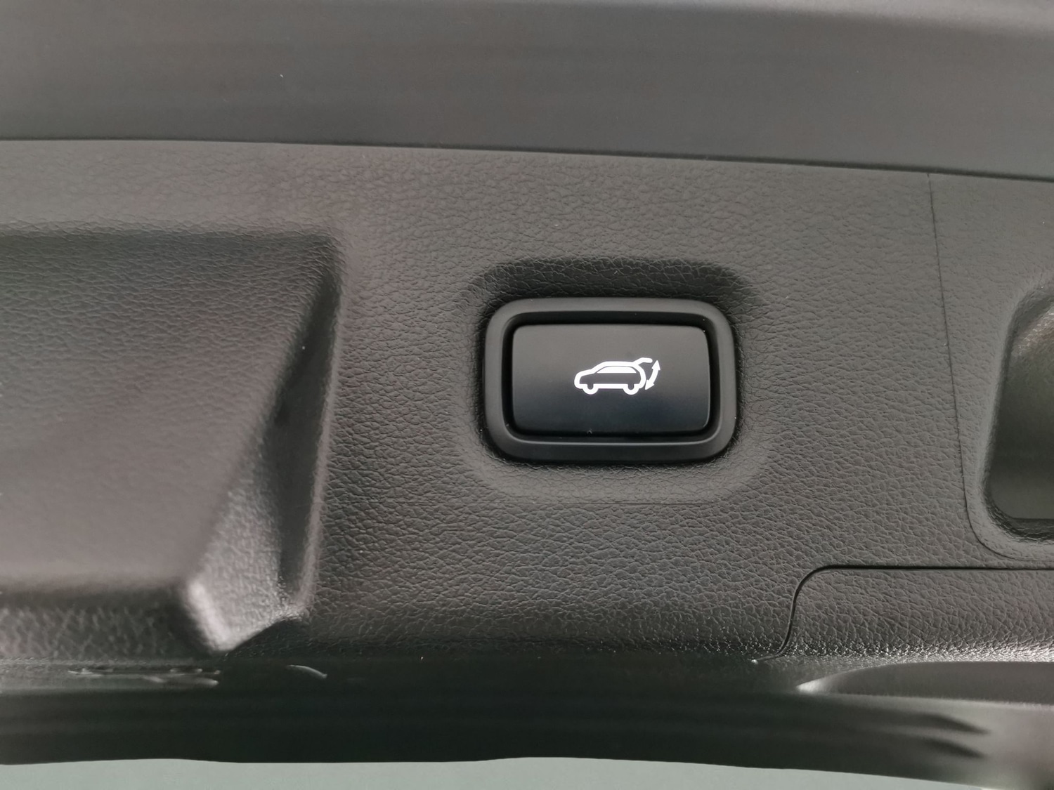 Used Hyundai Santa Fe 2023 for sale - 77061934: Photo 17