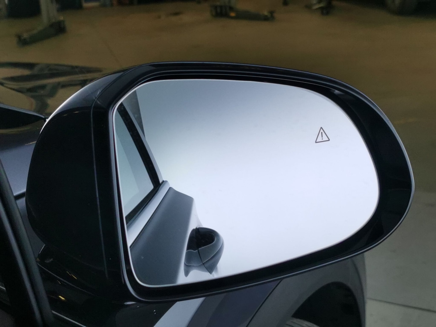 Used Hyundai Santa Fe 2023 for sale - 77061934: Photo 18