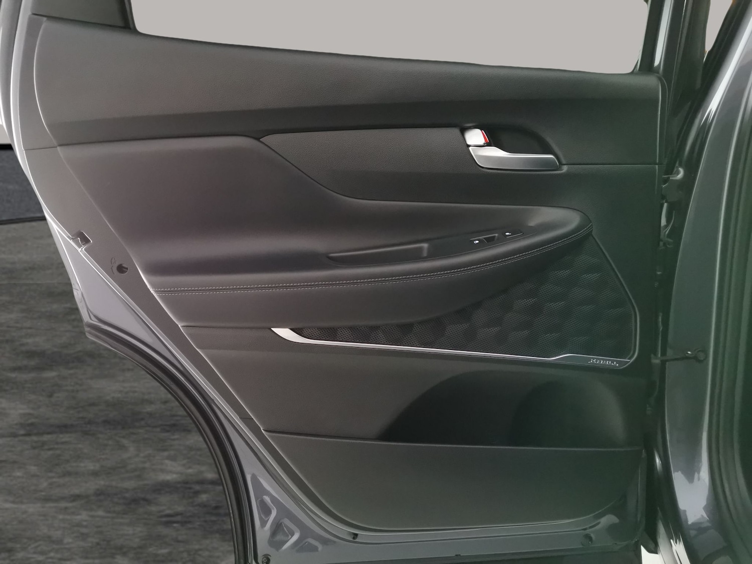 Used Hyundai Santa Fe 2023 for sale - 77061934: Photo 34