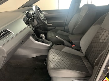 Used Volkswagen Polo 2022 for sale - 77740369: Photo