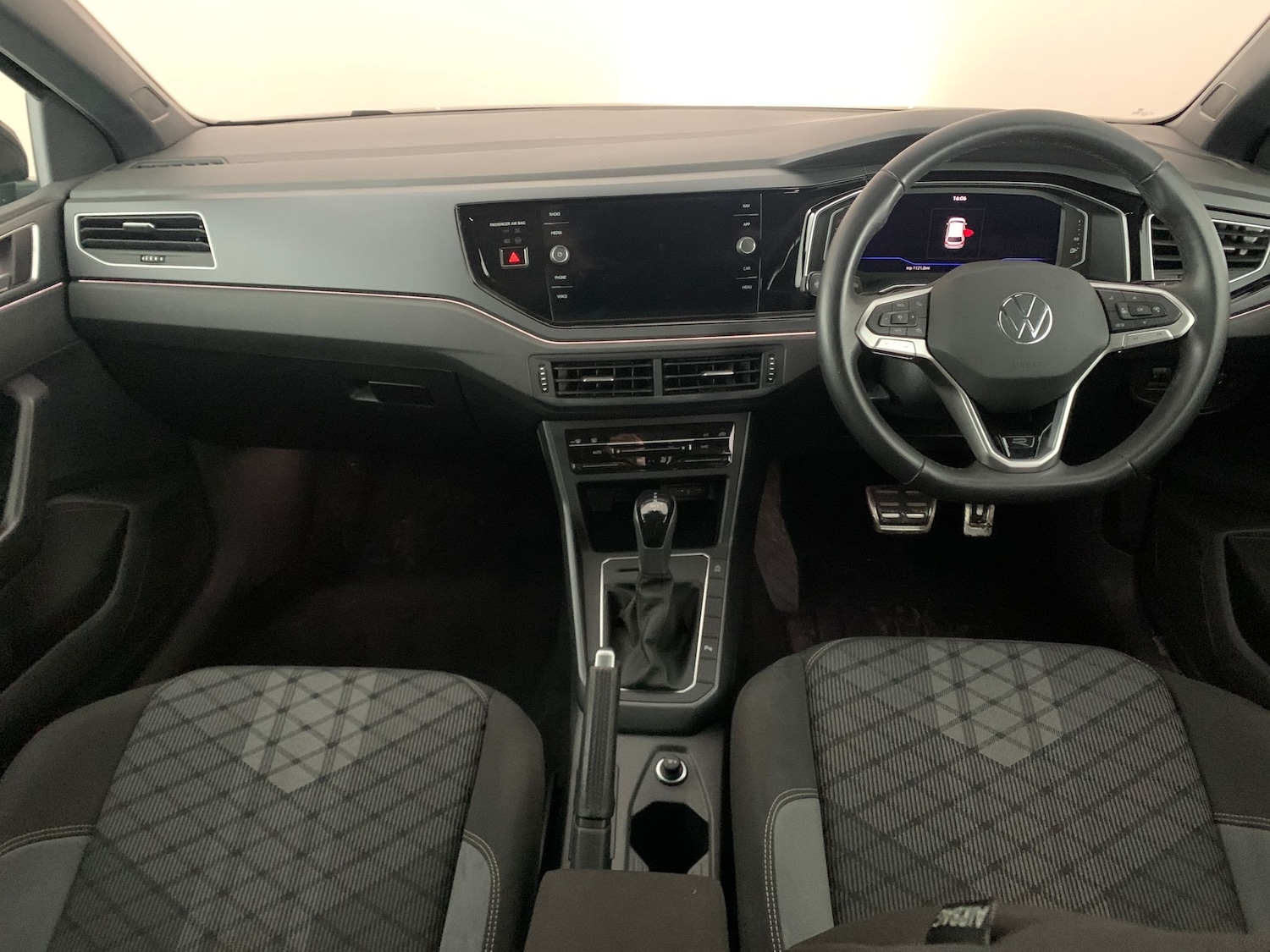 Used Volkswagen Polo 2022 for sale - 77740369: Photo 6