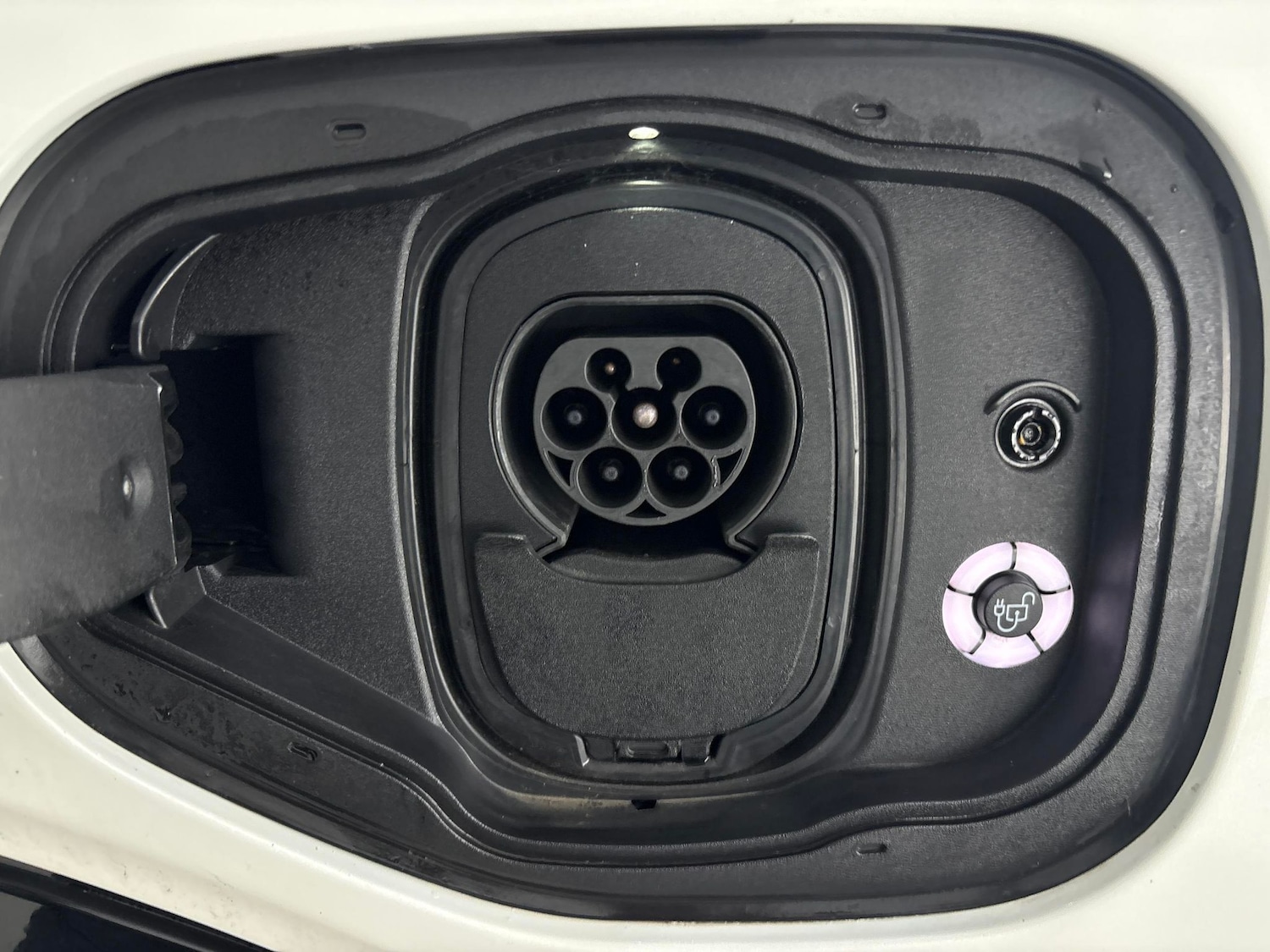 Used Ford Mustang Mach-E 2024 for sale - 77392478: Photo 45