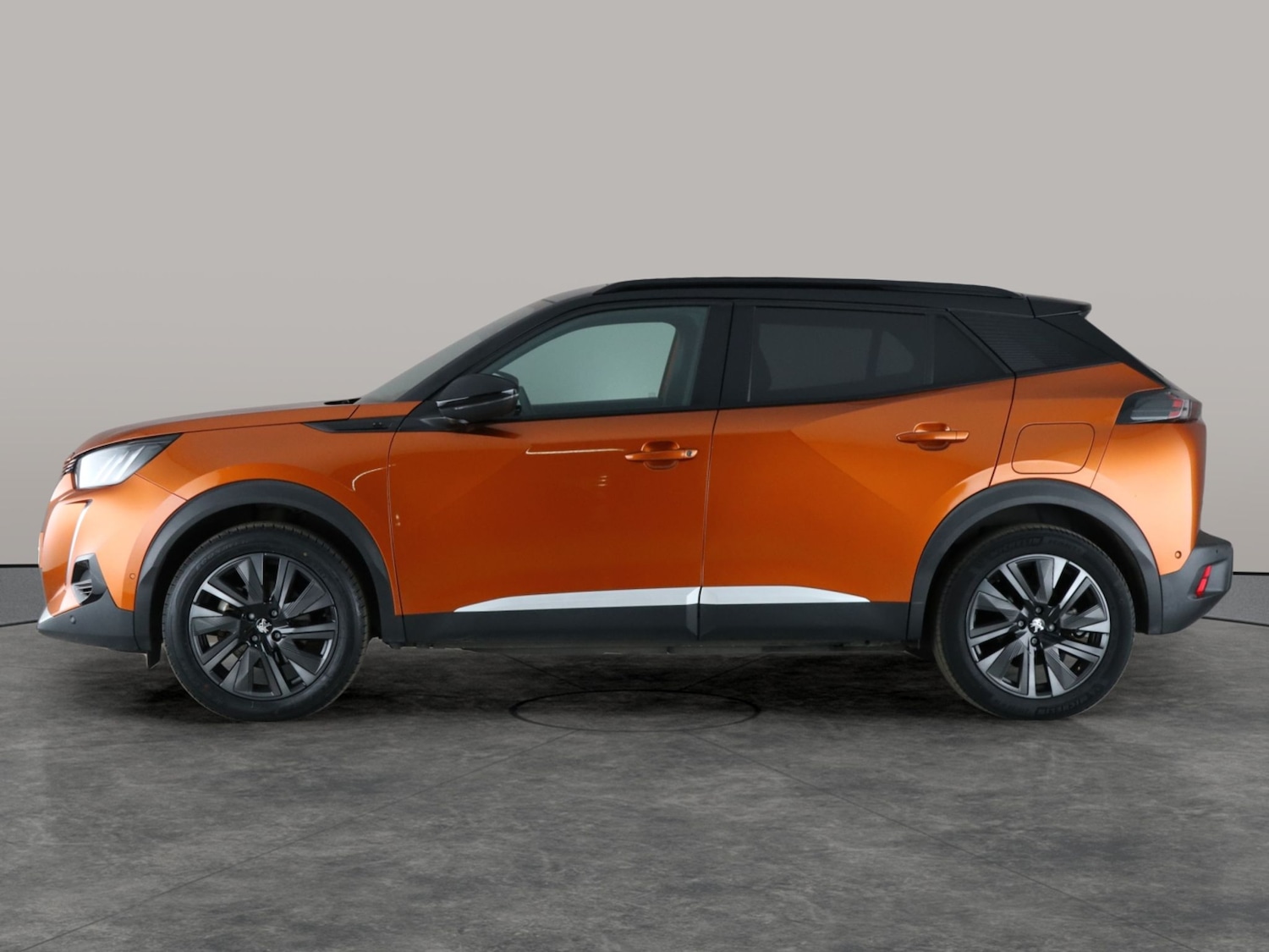 Used Peugeot E-2008 2021 for sale - 76173404: Photo 18