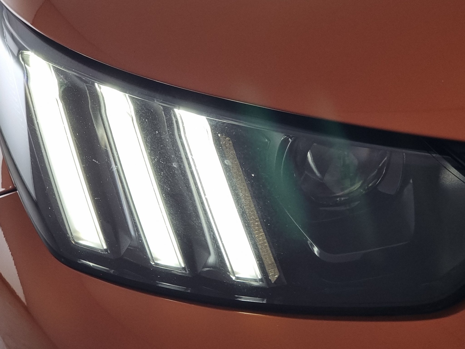 Used Peugeot E-2008 2021 for sale - 76173404: Photo 32