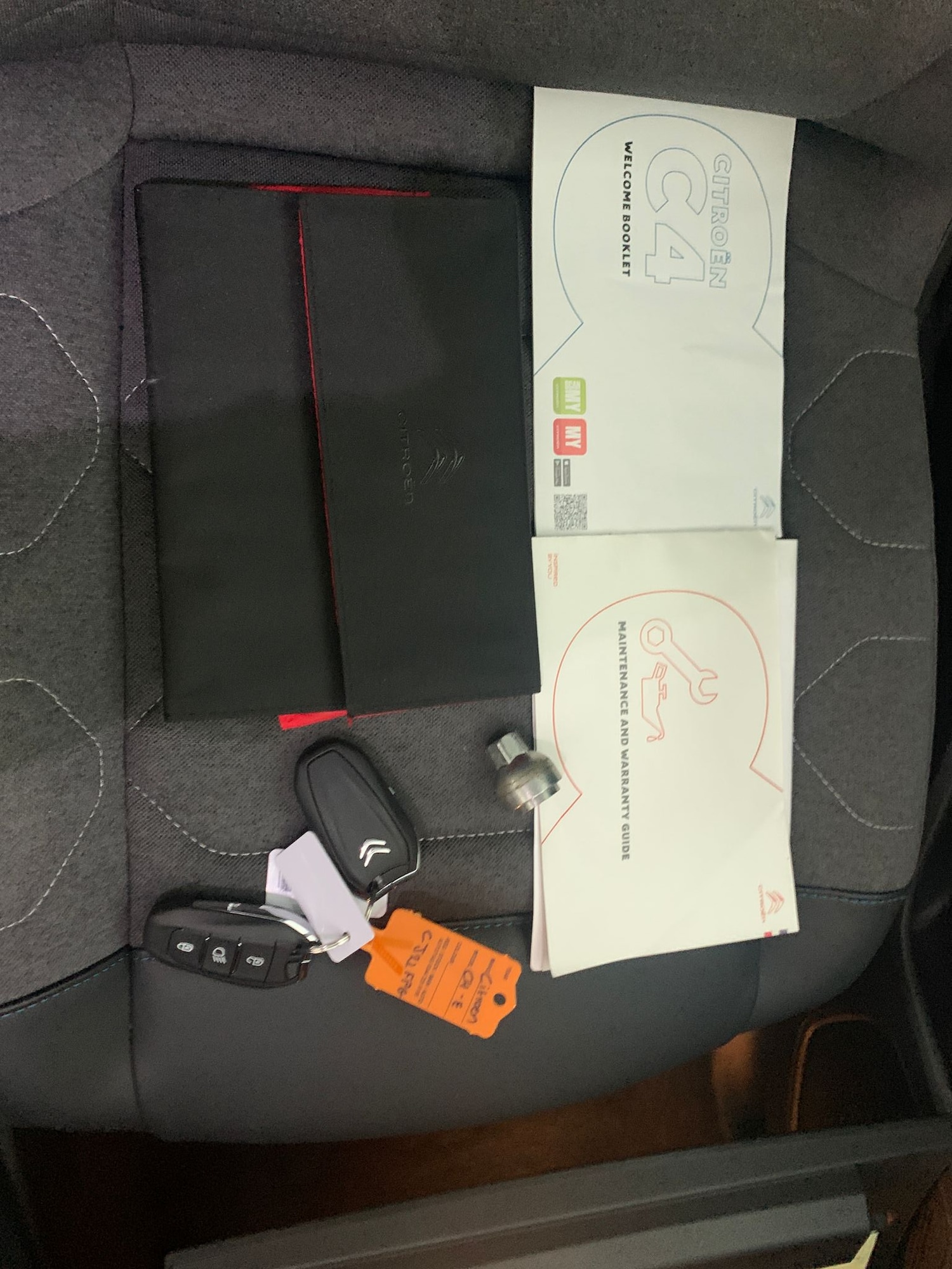 Used Citroen e-C4 for sale - 76477651: Photo 28