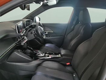 Used Peugeot 2008 2021 for sale - 78744442: Photo