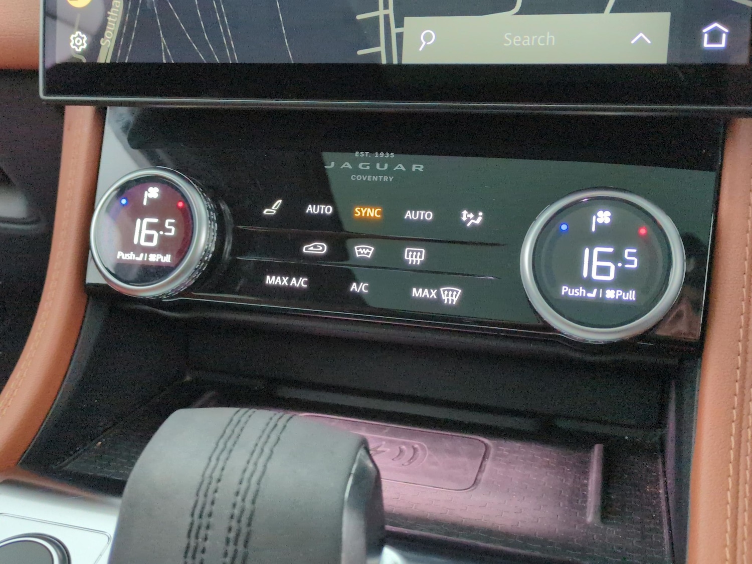 Used Jaguar F-Pace 2023 for sale - 77294892: Photo 21