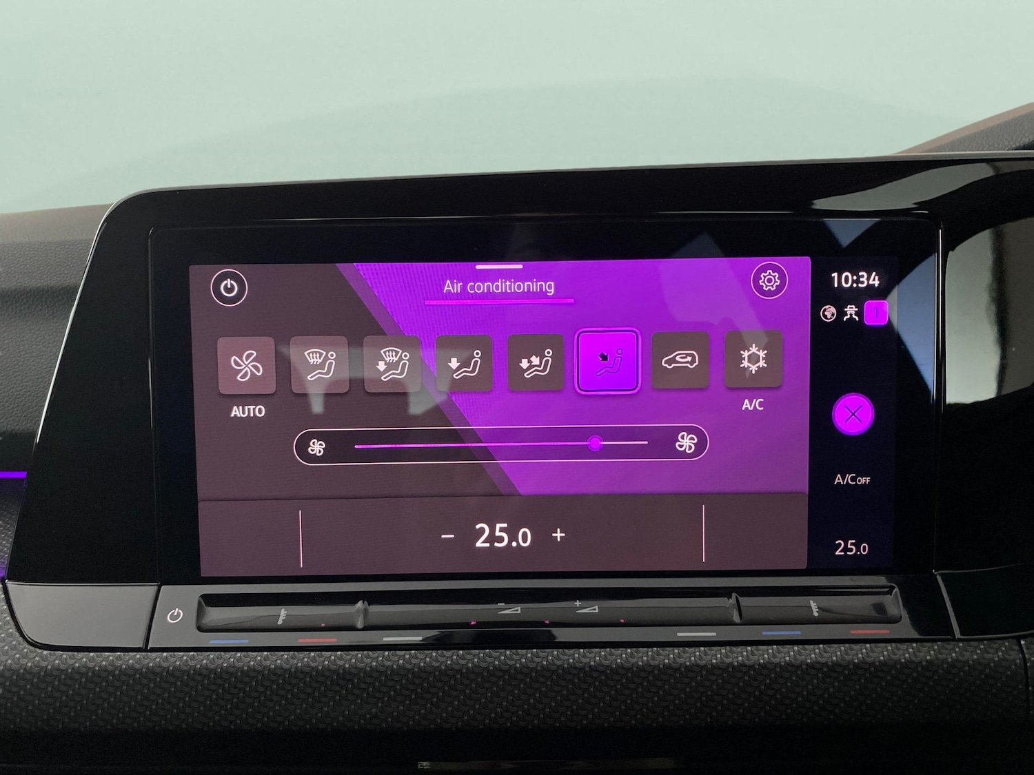 Used Volkswagen Golf 2024 for sale - 77842021: Photo 15