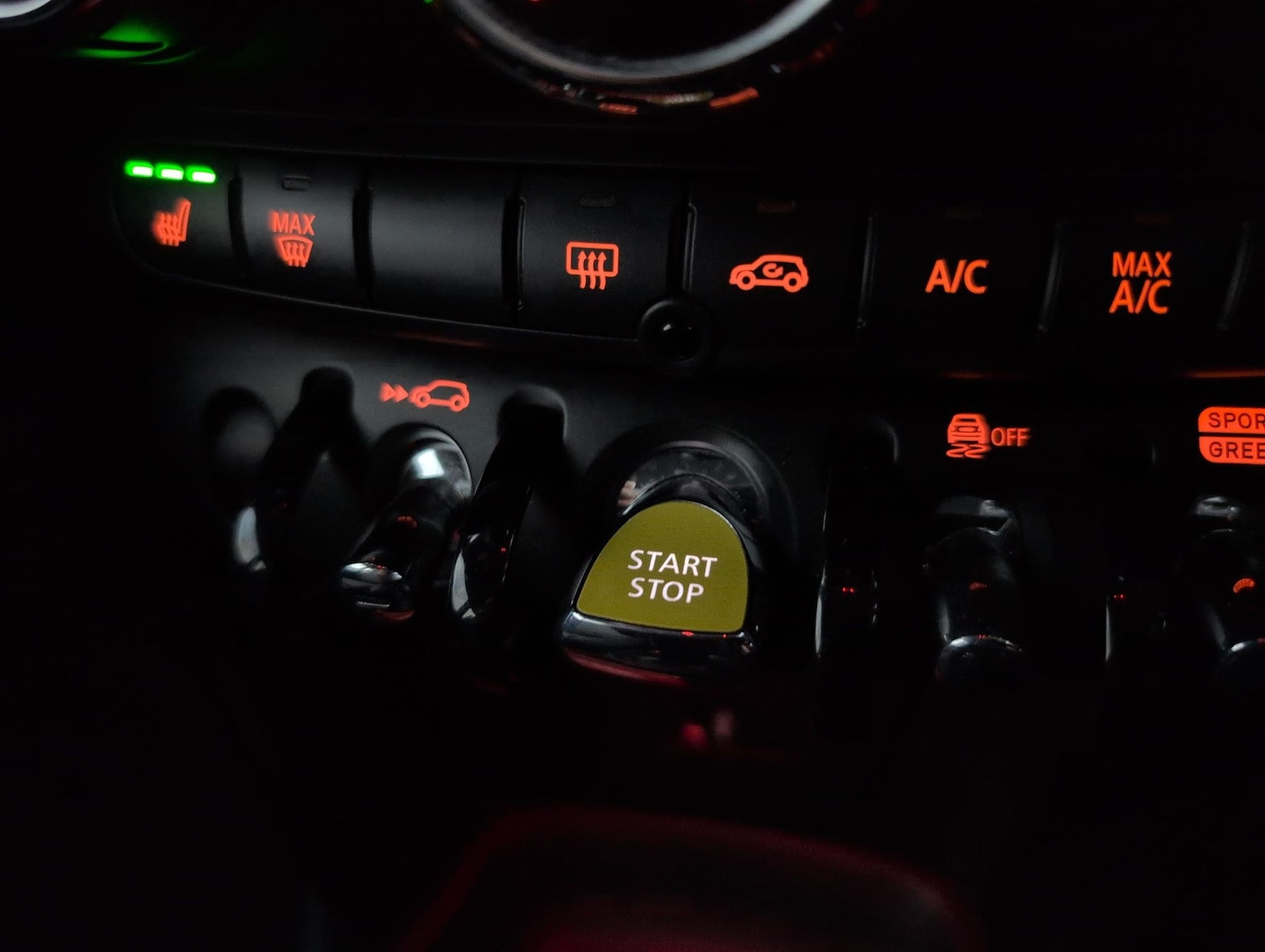 Used MINI Electric Hatch 2023 for sale - 76439549: Photo 28