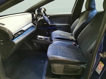 Used Volkswagen ID.4 2023 for sale - 79612064: Photo