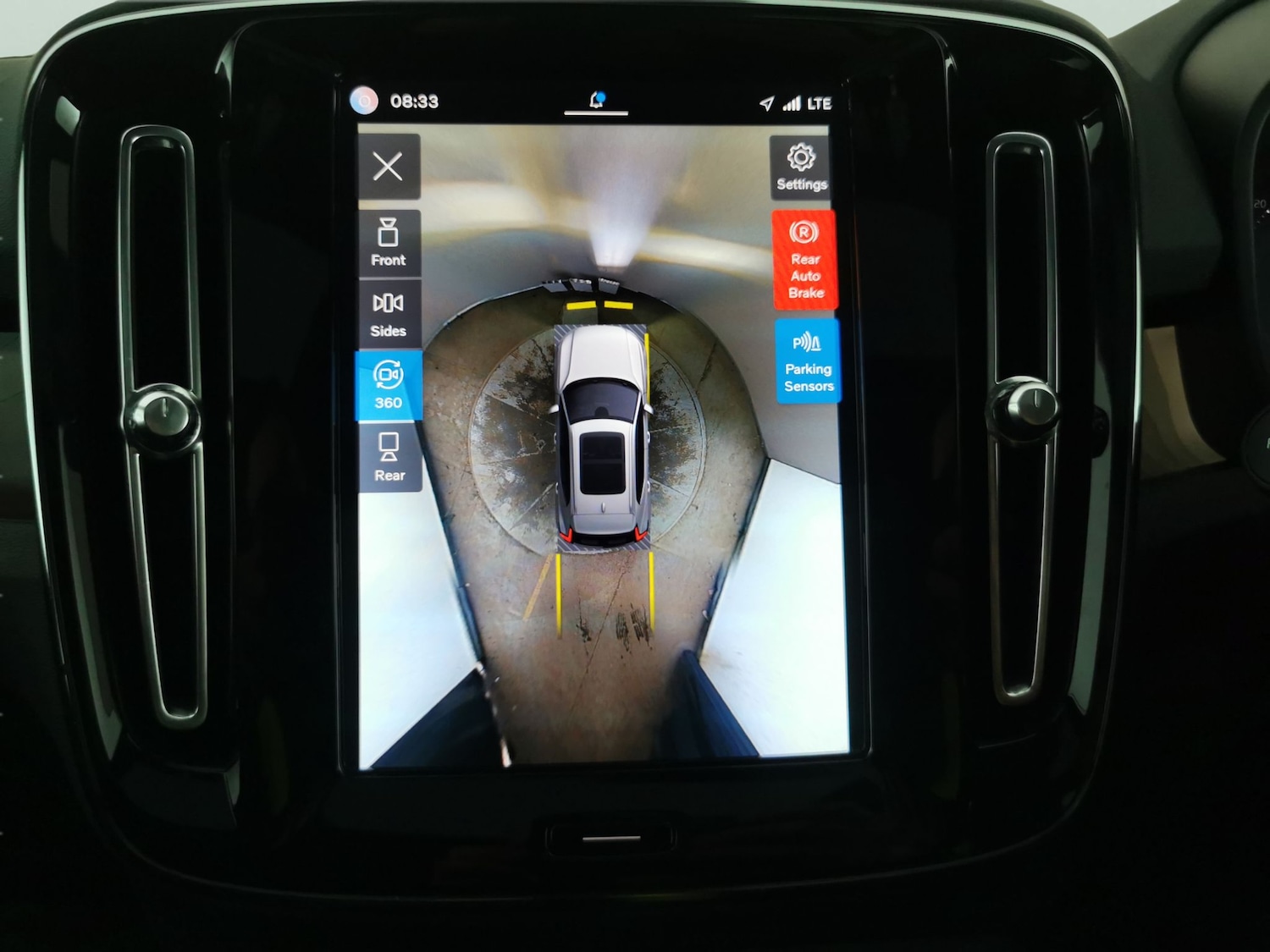 Used Volvo XC40 2023 for sale - 78163642: Photo 22