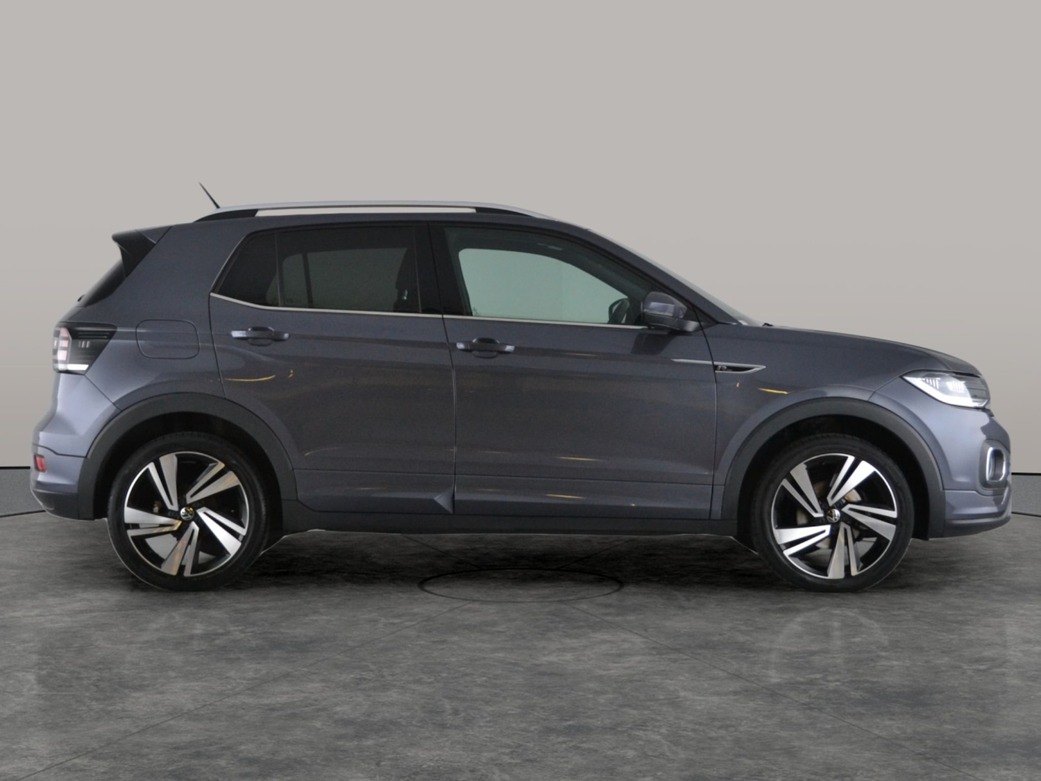 Used Volkswagen T-Cross 2022 for sale - 76444621: Photo 14