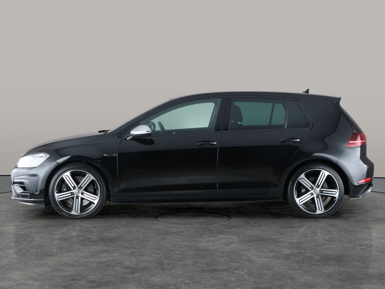 Used Volkswagen Golf 2020 for sale - 76636246: Photo 14