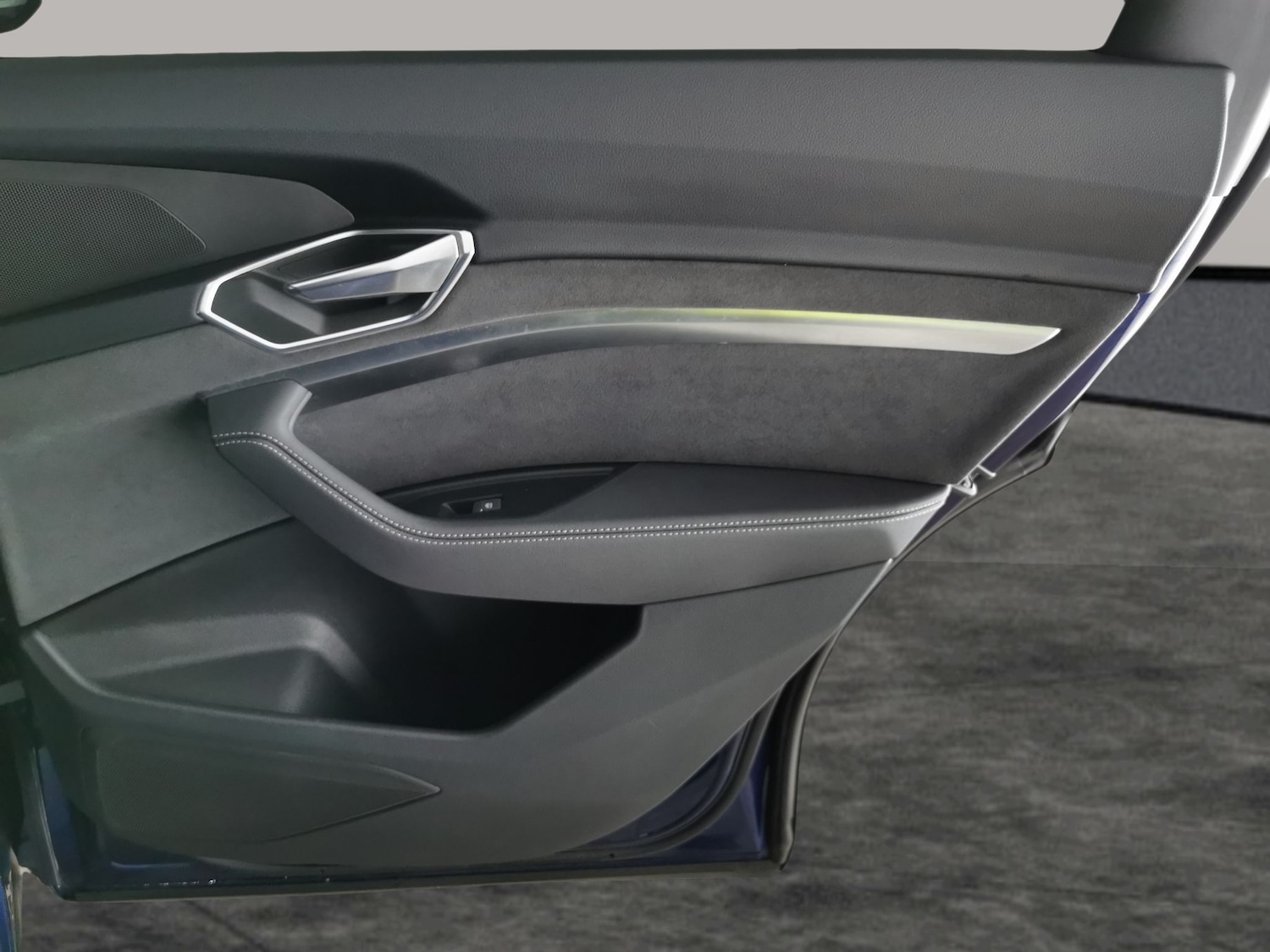 Used Audi e-tron 2022 for sale - 77255778: Photo 30