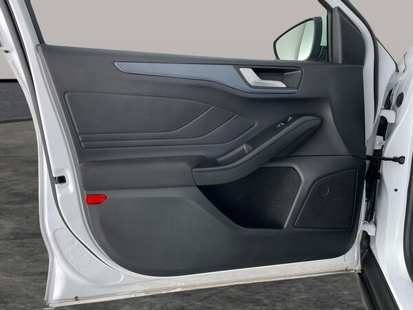 Used Ford Focus 2023 for sale - 76230207: Photo 38