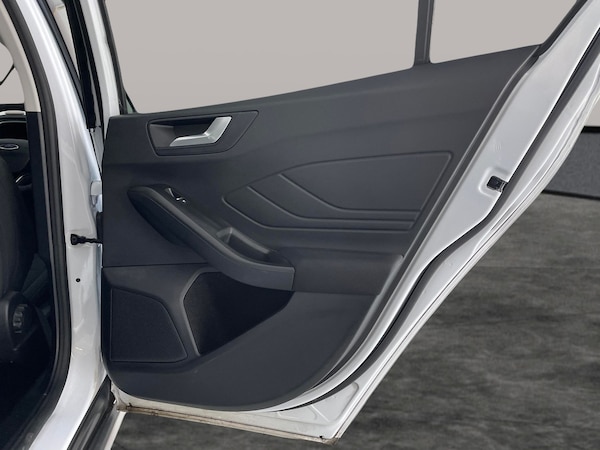 Used Ford Focus 2023 for sale - 76230207: Photo 41
