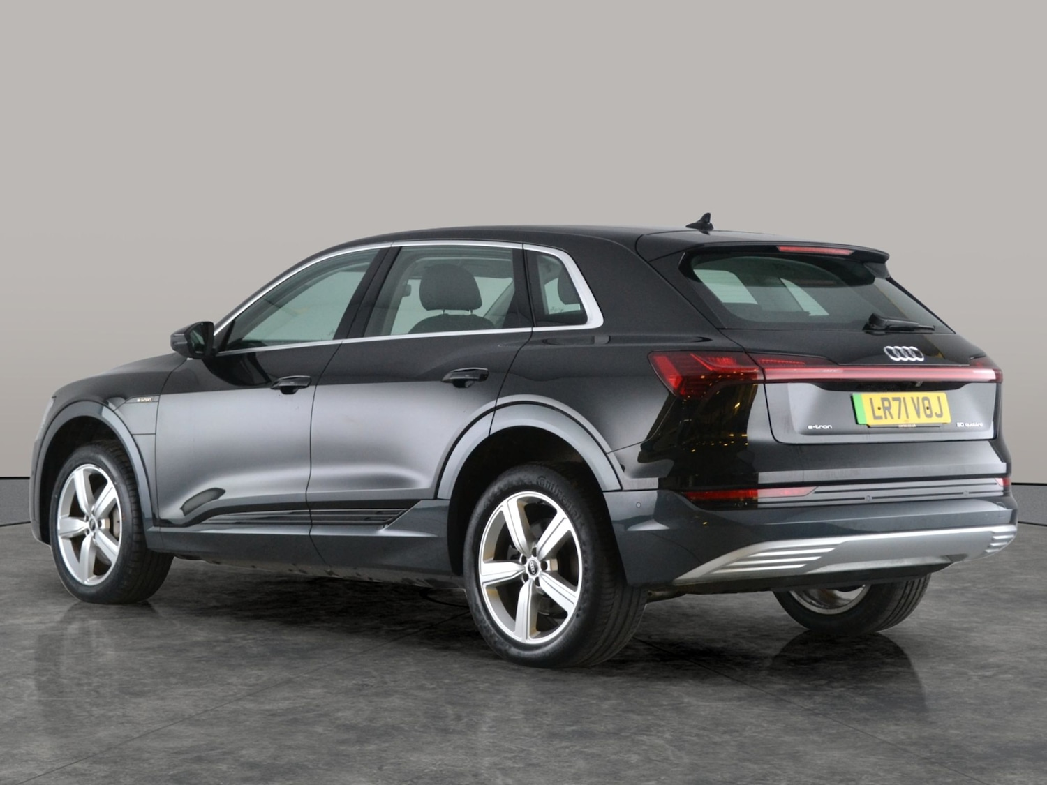 Used Audi e-tron 2021 for sale - 77557035: Photo 9