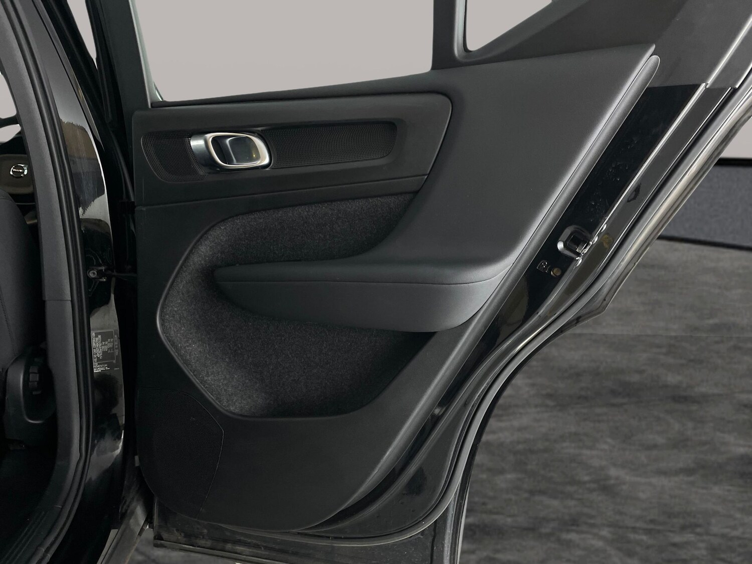 Used Volvo XC40 2022 for sale - 77688727: Photo 28